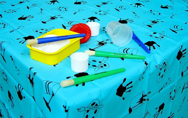 Plastunderlag mot søl – 152 × 152 cm