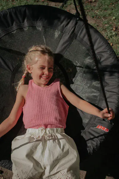 KREA Svart Huske, Ø70 cm