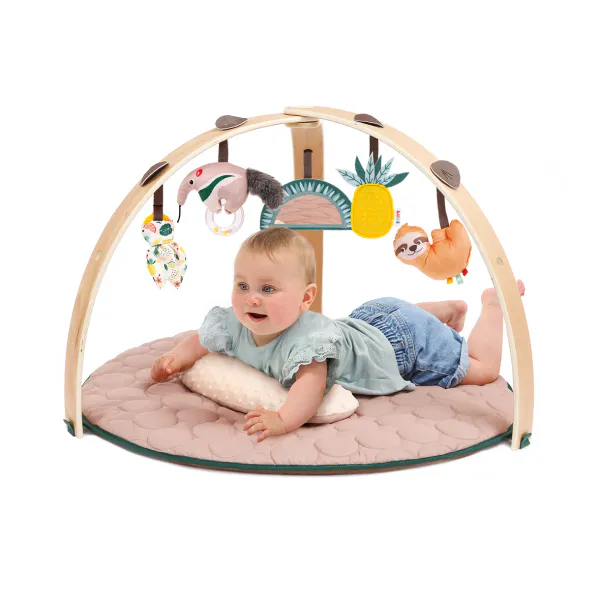 Aktivitetsmatte med Tresøyler