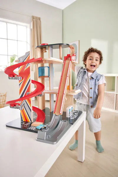Hape Gearhead Stuntgarasje